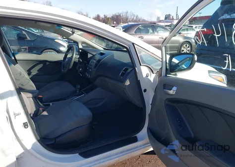 2018 Kia Forte Lx from USA, damaged, VIN 3KPFK4A75JE175781